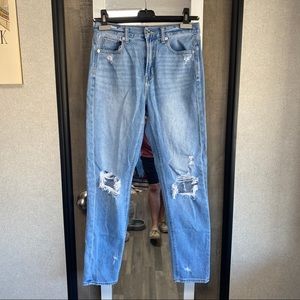American Eagle Mom Jeans